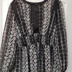 Elegant black and white print blouse